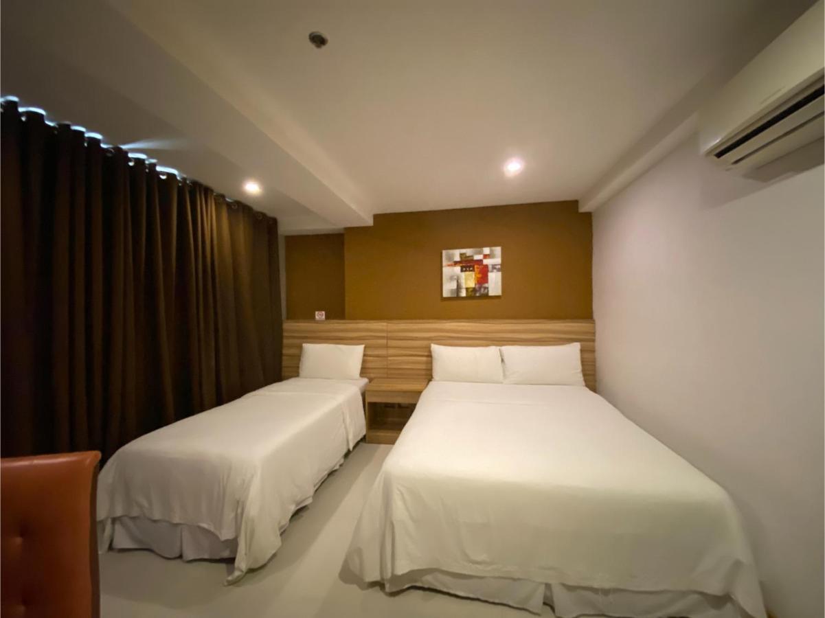 Capital O 820 Guijo Suites Makati Manila Exterior foto